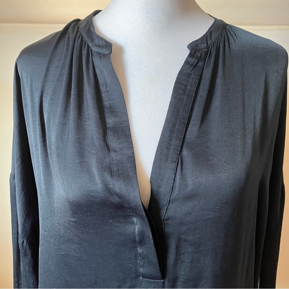 Vince Oversized Blue Long Sleeve Blouse size Small - Picture 3 of 9